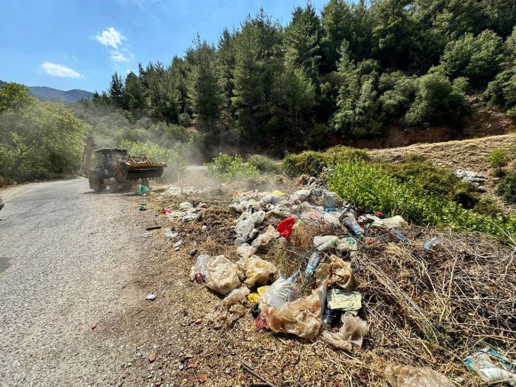 Karacasu Belediyesi'nden Moloz ve Atık Döküm Uyarısı