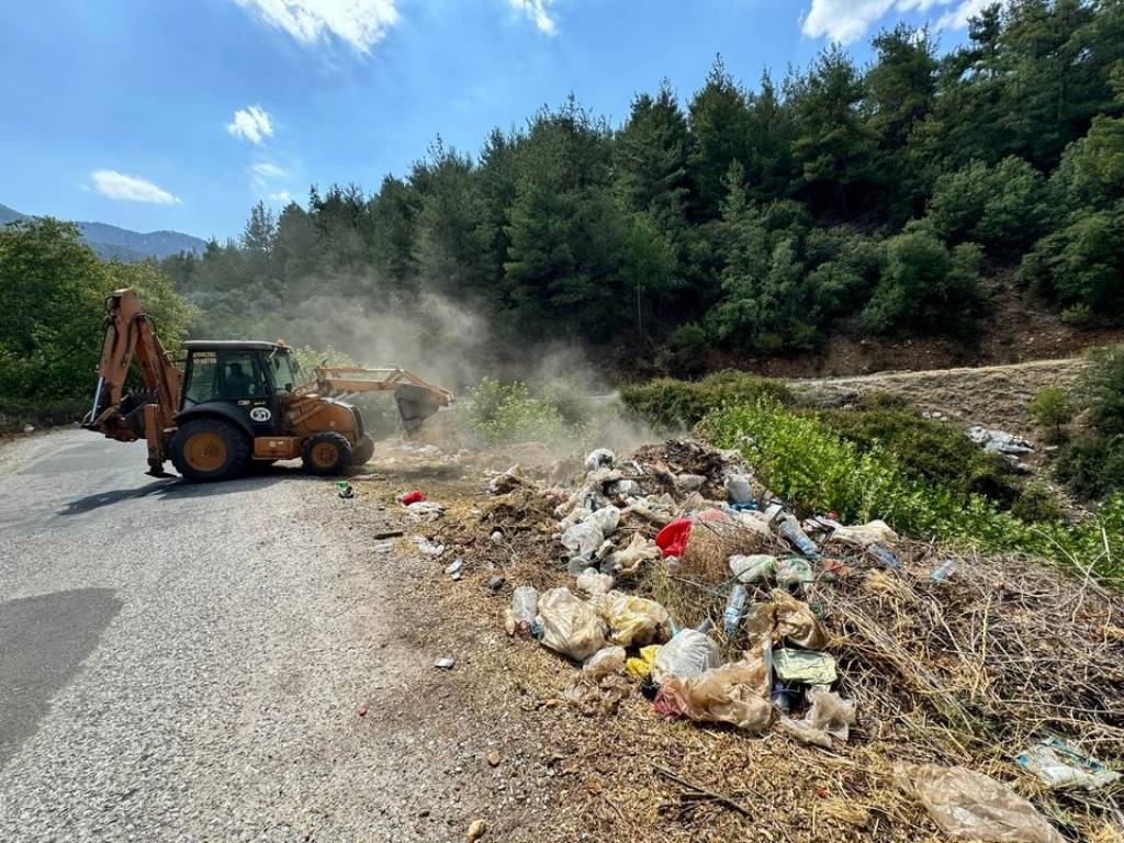 Karacasu Belediyesi'nden Moloz ve Atık Döküm Uyarısı