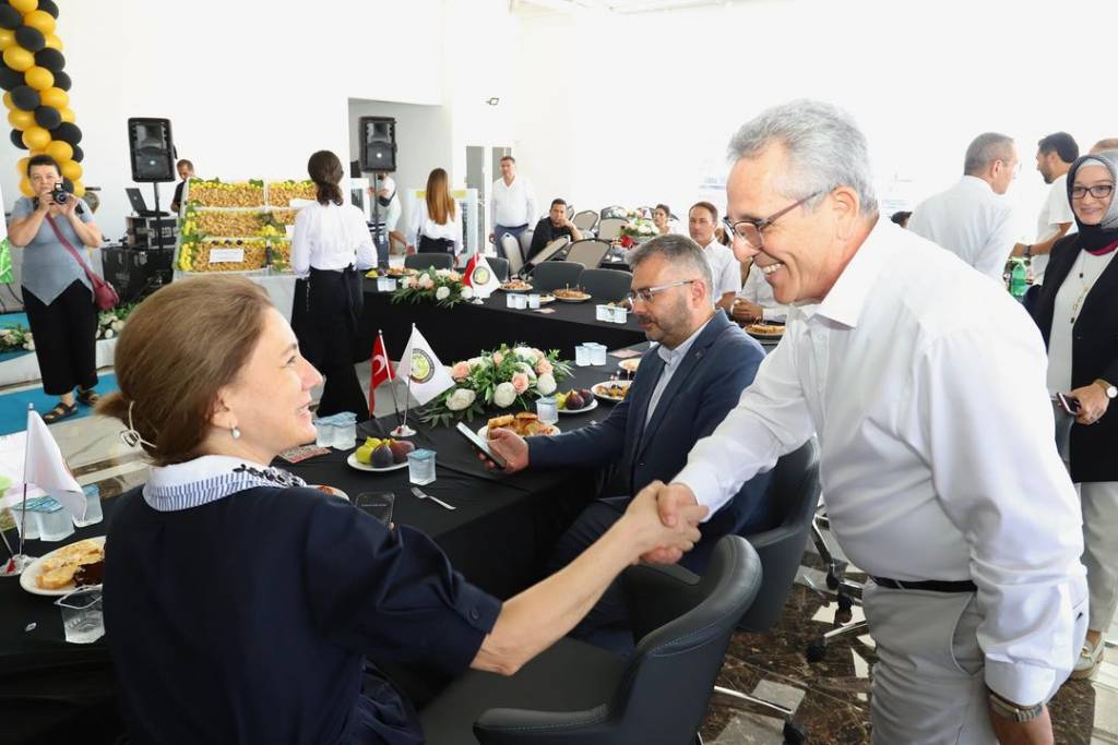 Nazilli Belediye Başkanı Tetik, İlk İncir Alım ve Tescil Ödül Töreni'ne Katıldı