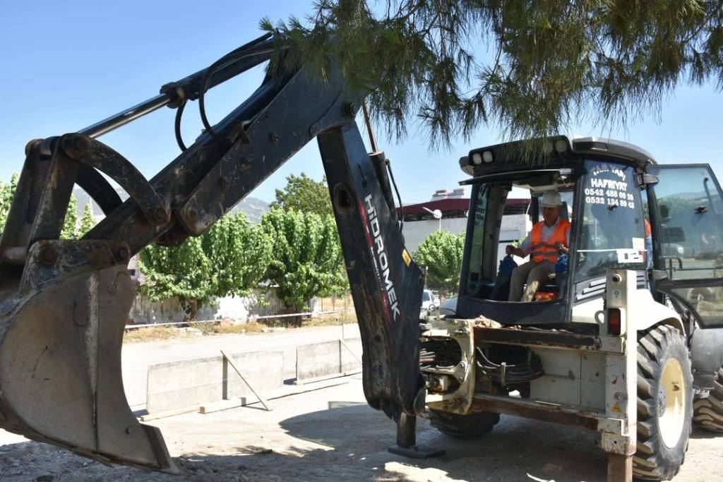 Buharkent Belediyesi Doğal Gaz Çalışmalarına Başlıyor