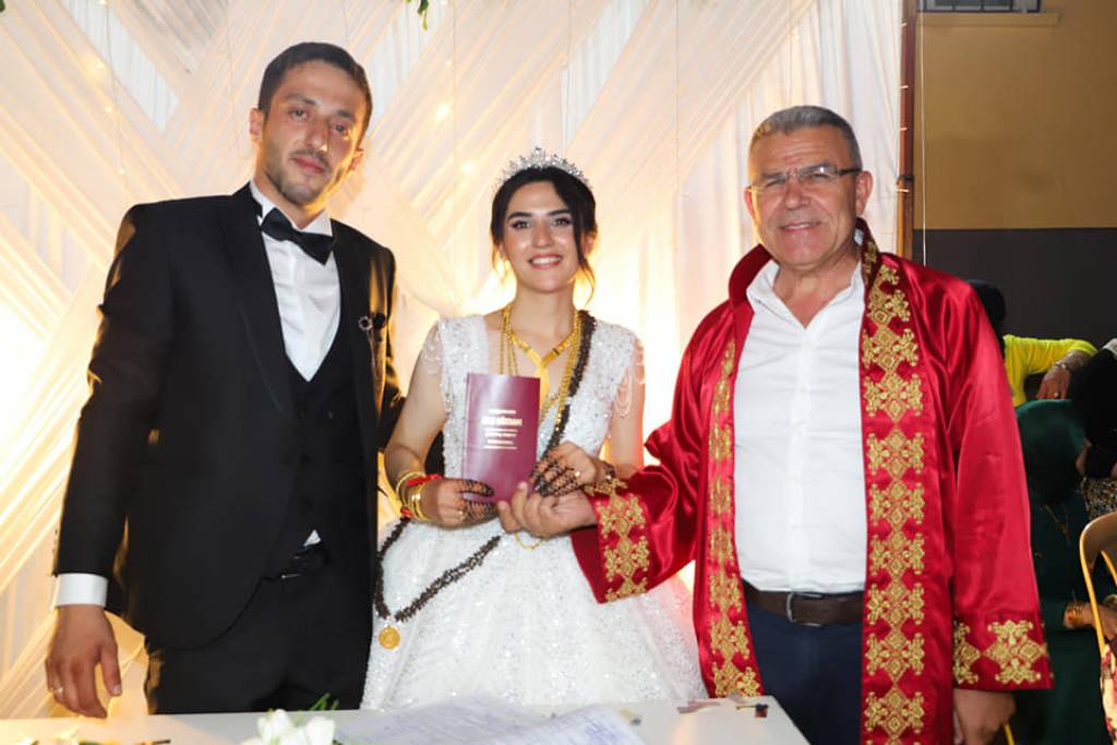 Köşk Belediye Başkanı Nuri Güler, Yeni Çiftin Nikah Törenine Katıldı