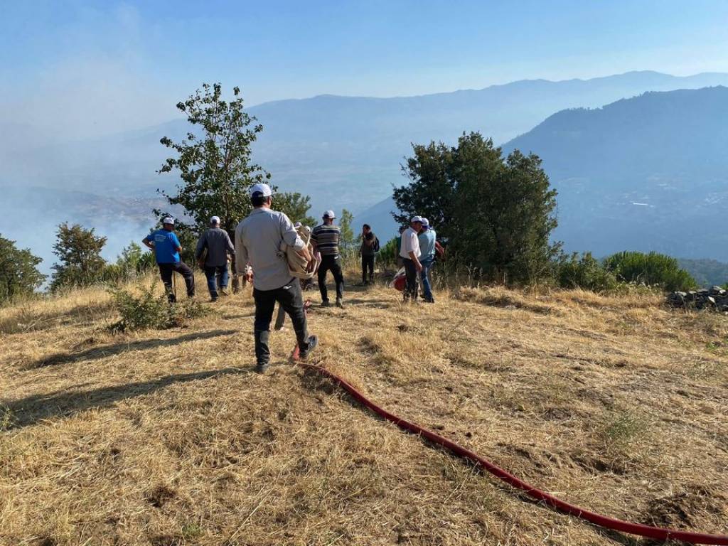 Bozdoğan Belediyesi Orman Yangınıyla Mücadelede Sahada