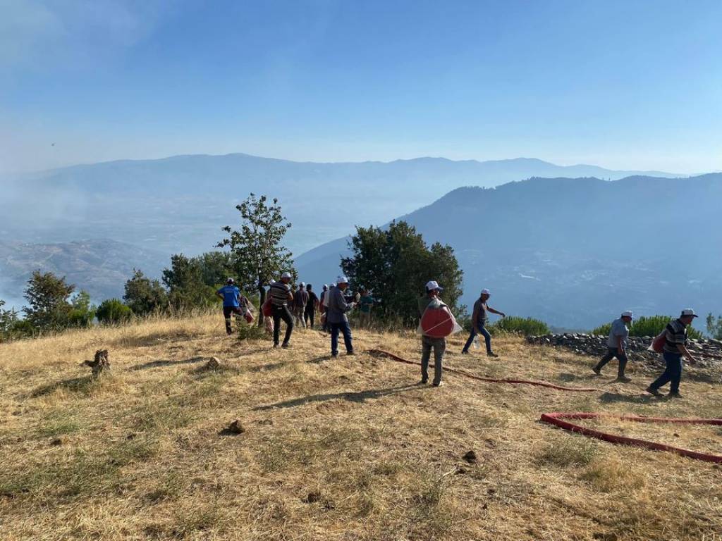 Bozdoğan Belediyesi Orman Yangınıyla Mücadelede Sahada