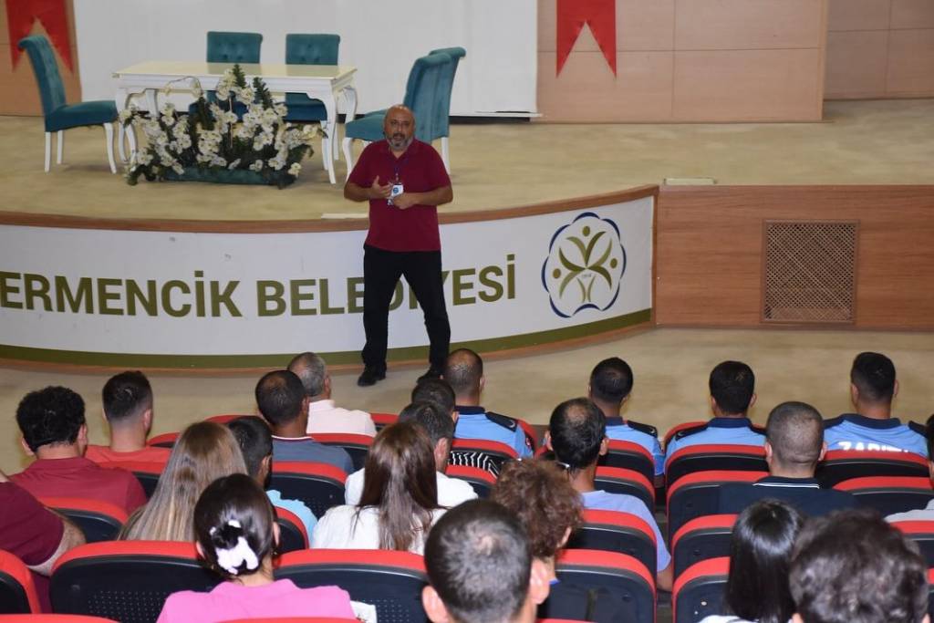 Germencik Belediyesi'nden Personel Eğitimi