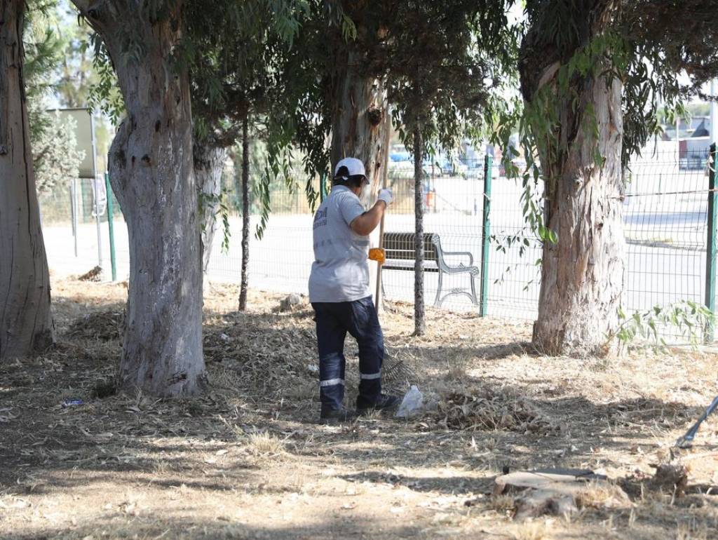 Didim Belediyesi'nden Mavişehir'de Temizlik Seferberliği