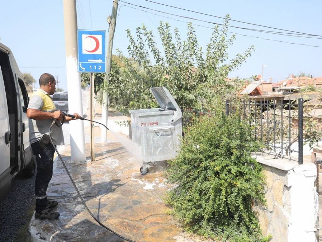 Didim Belediyesi Temizlik ve Dezenfekte Çalışmalarını Tamamladı