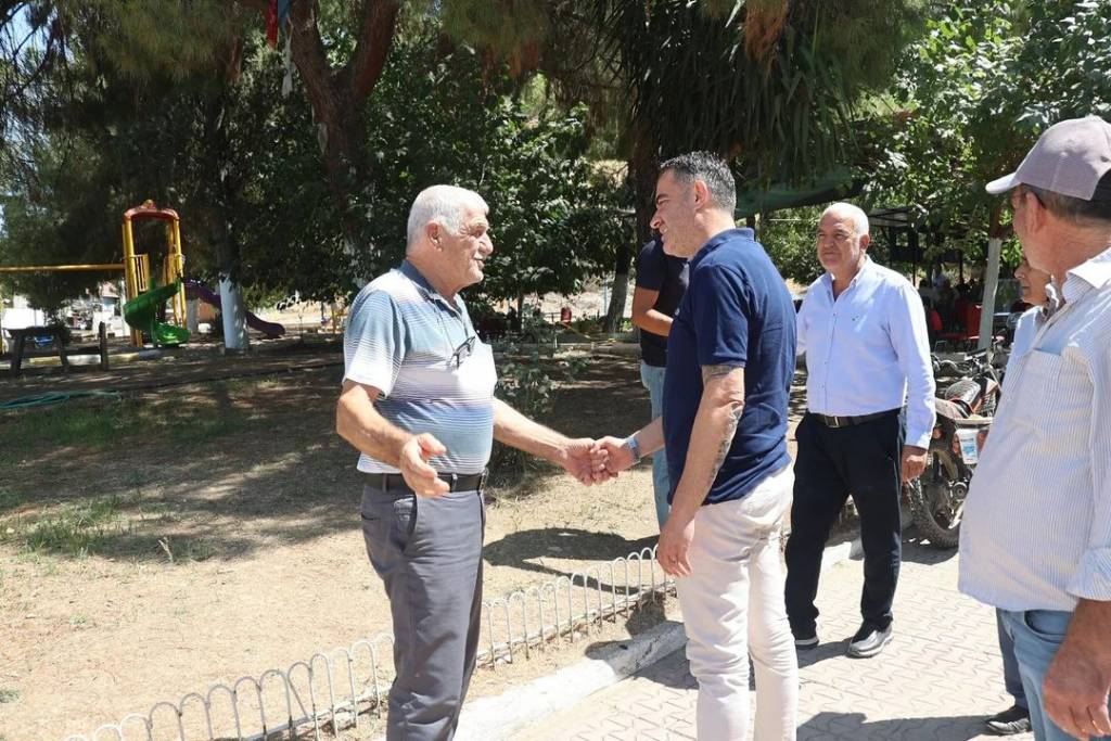 Koçarlı Belediye Başkanı Özgür Arıcı, Yeniköy Mahallesi'nde Hemşerileriyle Buluştu