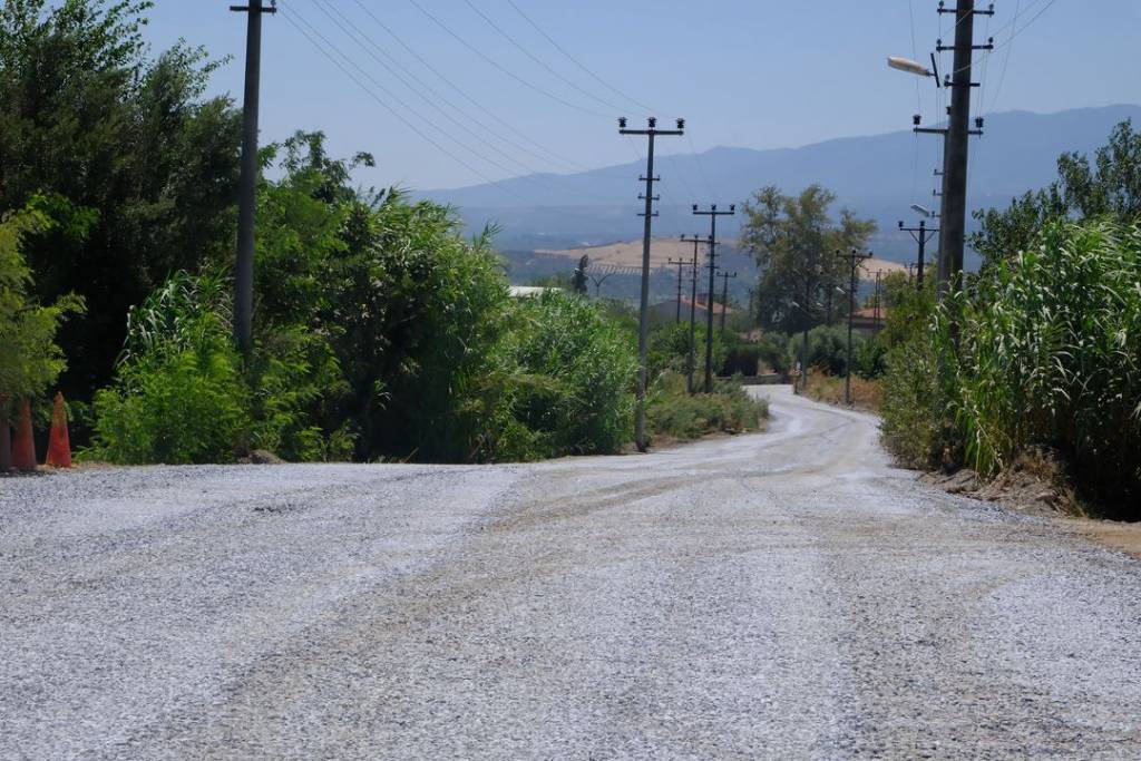 Kuyucak Belediyesi'nden Asfaltlama Çalışmaları