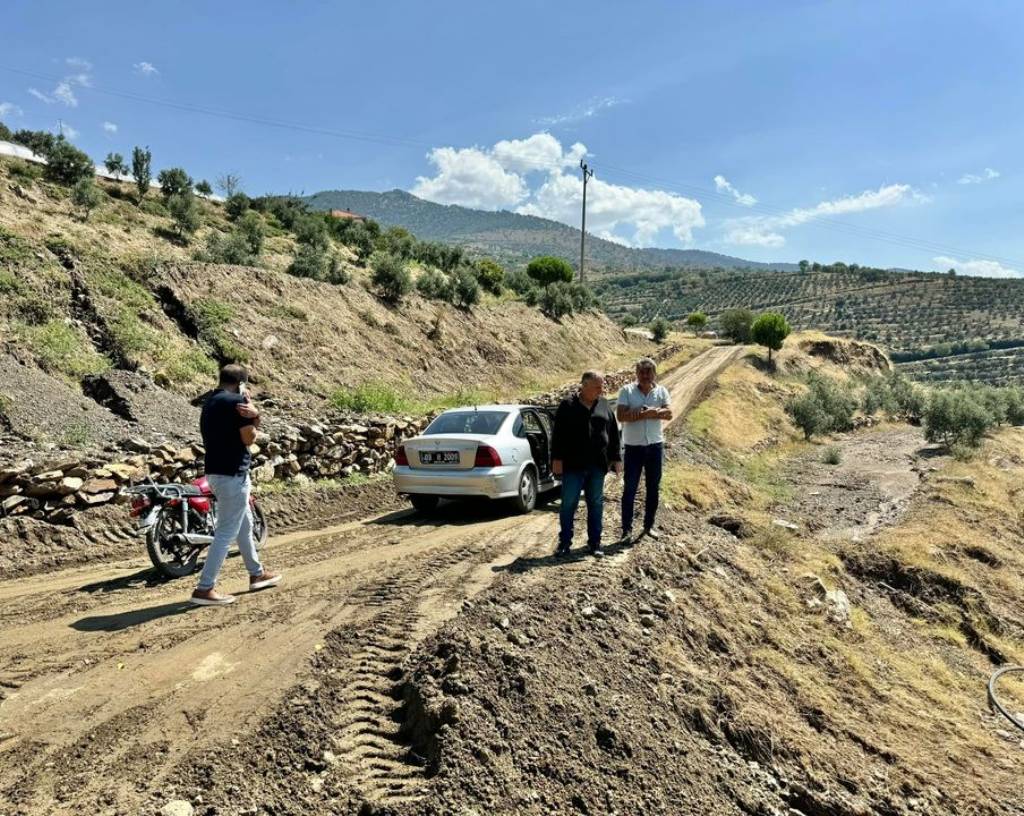 Karacasu'da Sel Felaketi: Başkan Büyükyapıcı Hasar Tespiti Yaptı