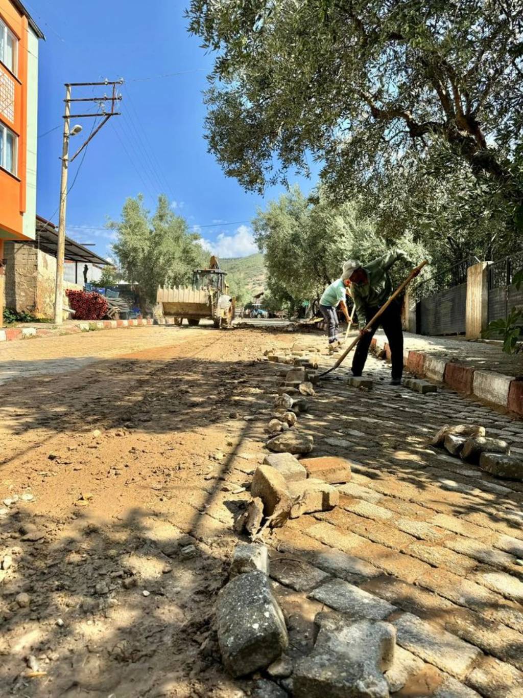 Karacasu'da Sel Felaketi: Başkan Büyükyapıcı Hasar Tespiti Yaptı