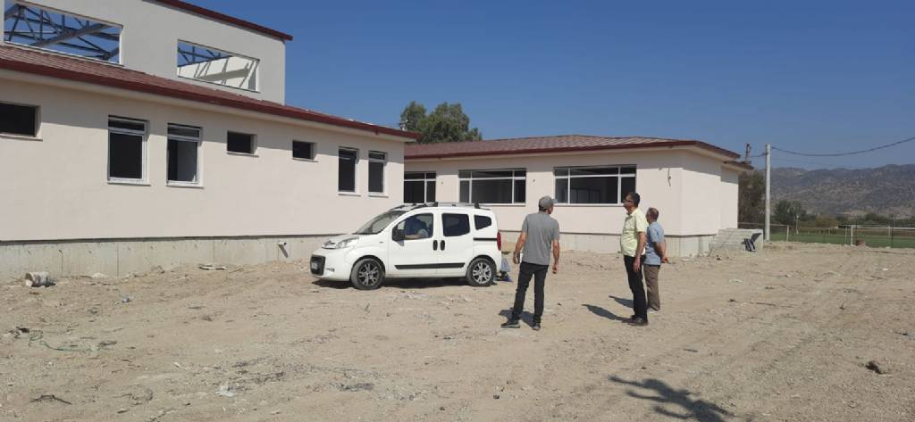 Karpuzlu Belediyesi'nden Kapalı Spor Salonu ve Gençlik Merkezi Müjdesi