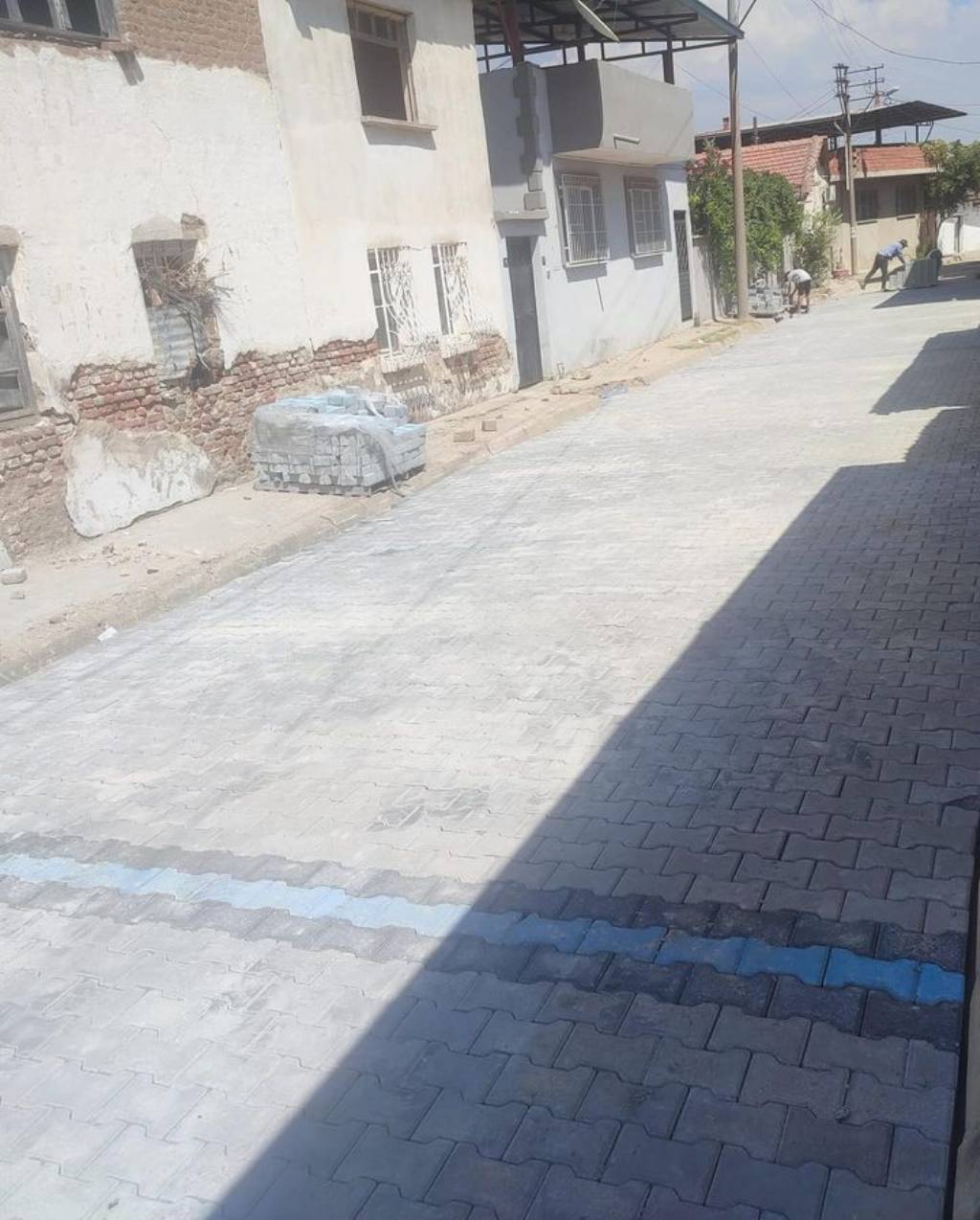 Germencik Belediyesi'nden Yol Yapım ve Bakım Çalışmaları