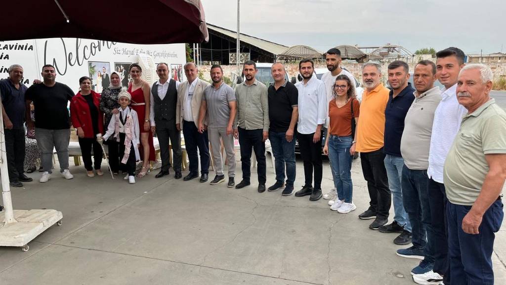 İncirliova Belediye Başkanı Aytekin Kaya, Mehmet Yağız'ın Sünnet Cemiyetine Katıldı