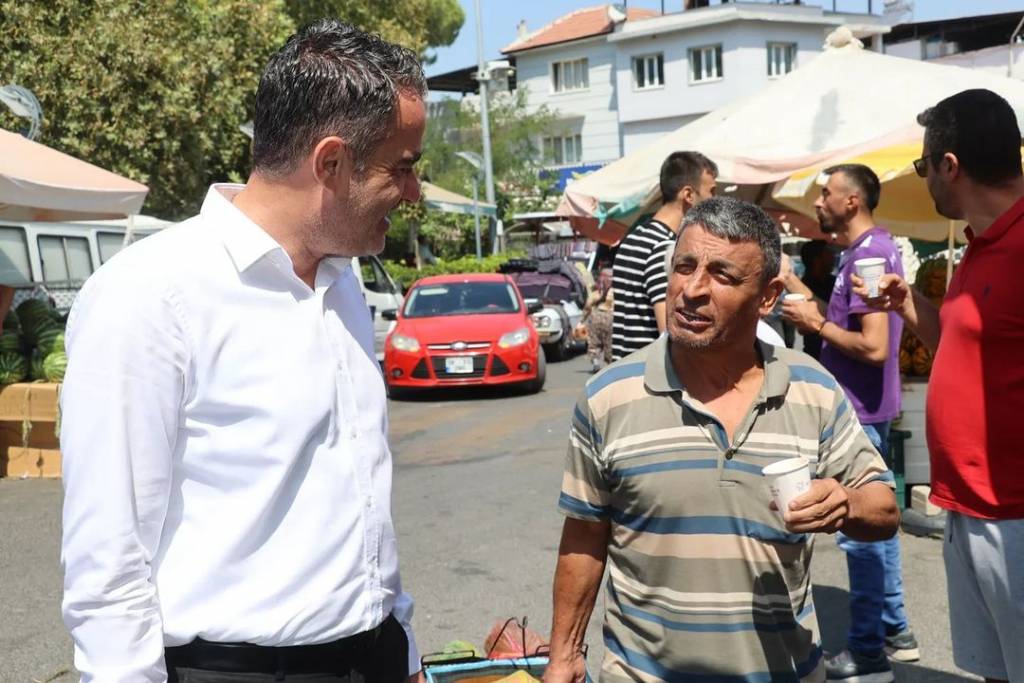 Koçarlı'da Limonata İkramı ve Vatandaşlarla Buluşma