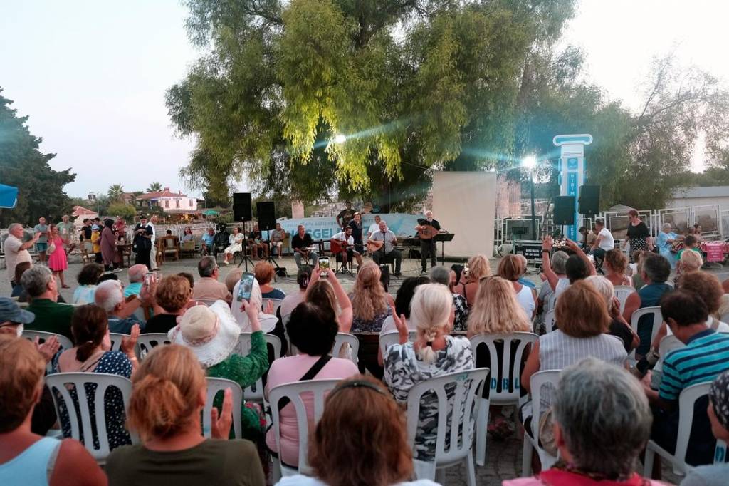 Didim Belediyesi Dünya Barış Günü Şenlikleri'nde Unutulmaz Anlar Yaşandı