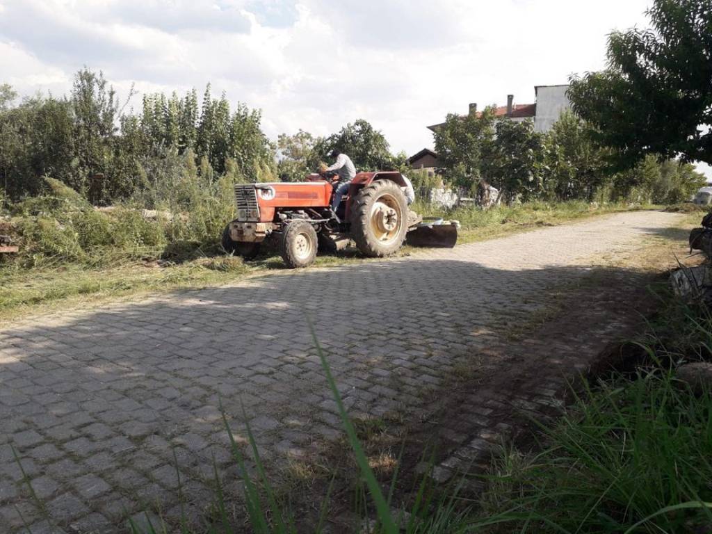 Karacasu Belediyesi Temizlik Ekipleri Rutin Çalışmalarına Devam Ediyor