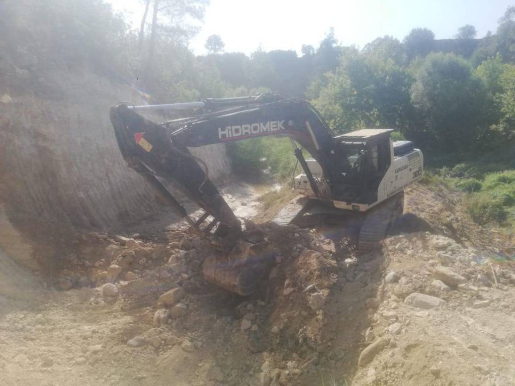 Güzelköy Mahallesi'nde Sel Felaketi Sonrası Tamirat Çalışmaları Başlatıldı