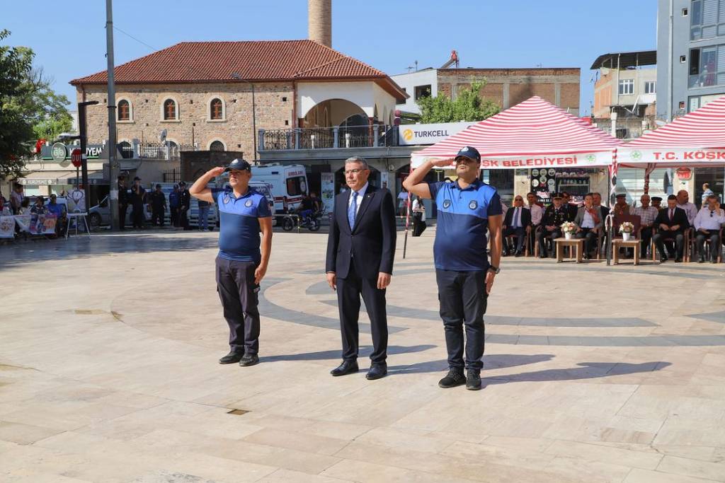 Köşk Belediye Başkanı Nuri Güler, Kurtuluş Bayramı Törenine Katıldı