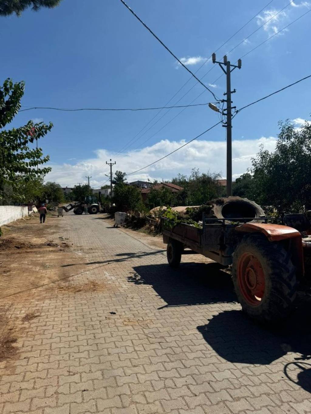 Karacasu Belediyesi Temizlik Ekipleri Rutin Çalışmalarını Sürdürüyor