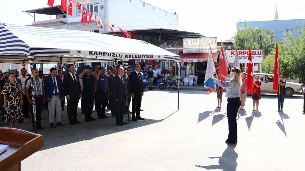 Karpuzlu'da İlköğretim Haftası Kutlaması