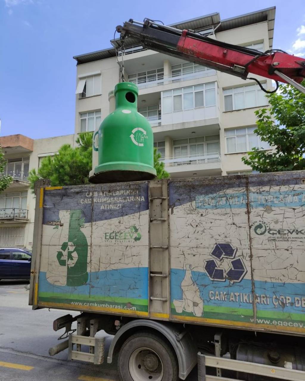 Söke Belediyesi 4.380 Kg Cam Atık Topladı