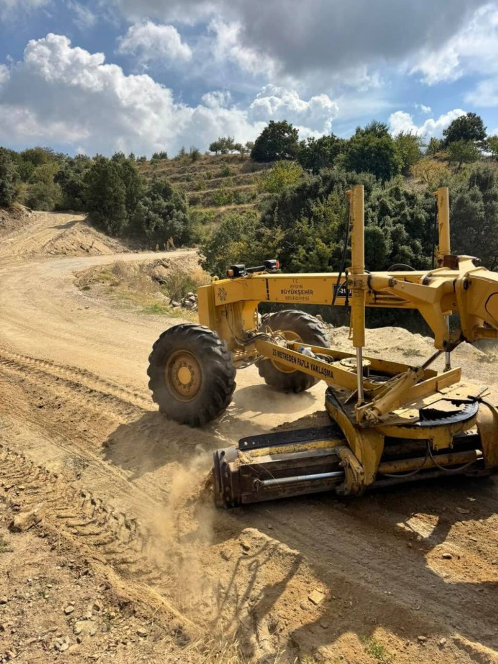 Işıklar Mahallesi'nde Yol Bakım Onarım Çalışmaları Başladı