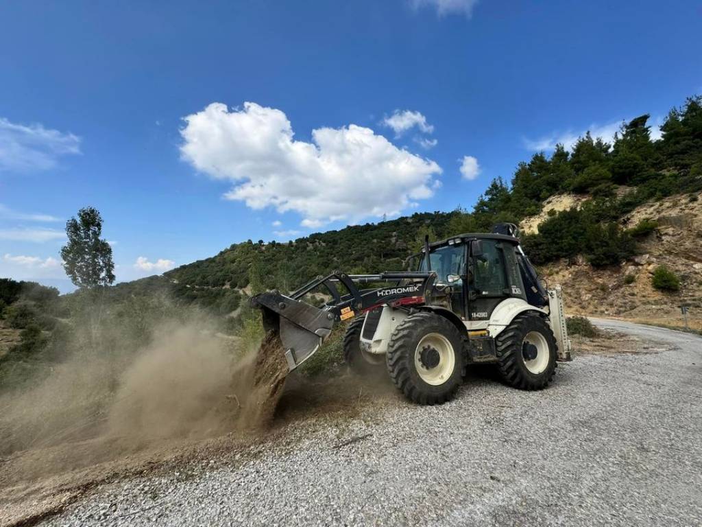 Işıklar Mahallesi'nde Yol Bakım Onarım Çalışmaları Başladı