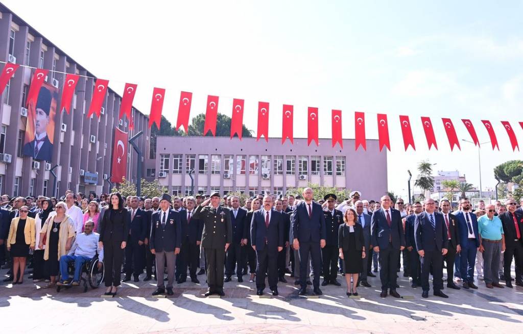 Aydın Milletvekili Evrim Karakoz, Gaziler Günü'nde Şehit ve Gazileri Andı