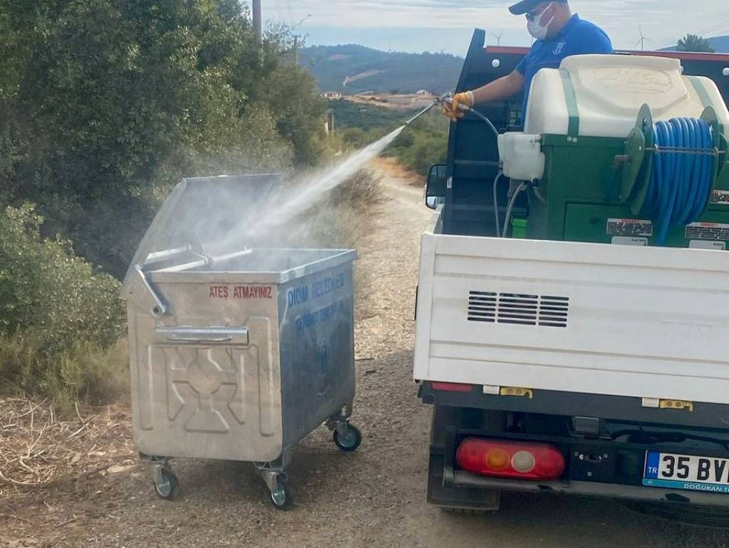 Didim Belediyesi, Haşere Mücadelesine Devam Ediyor