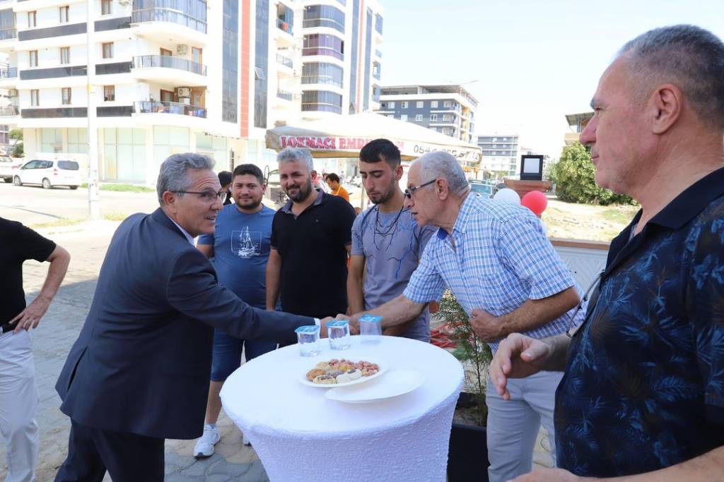 Nazilli'de Yeni Eczane Açılışı Gerçekleşti