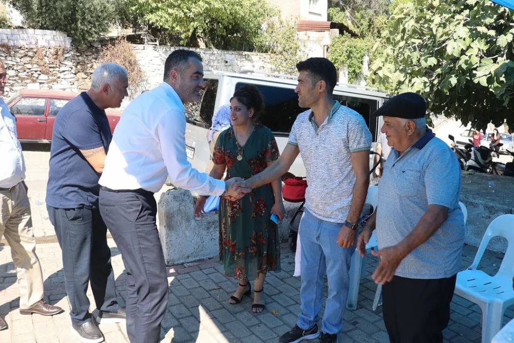 Koçarlı Belediye Başkanı Özgür Arıcı, Adnan Menderes Mahallesi'nde Düğün Cemiyetine Katıldı