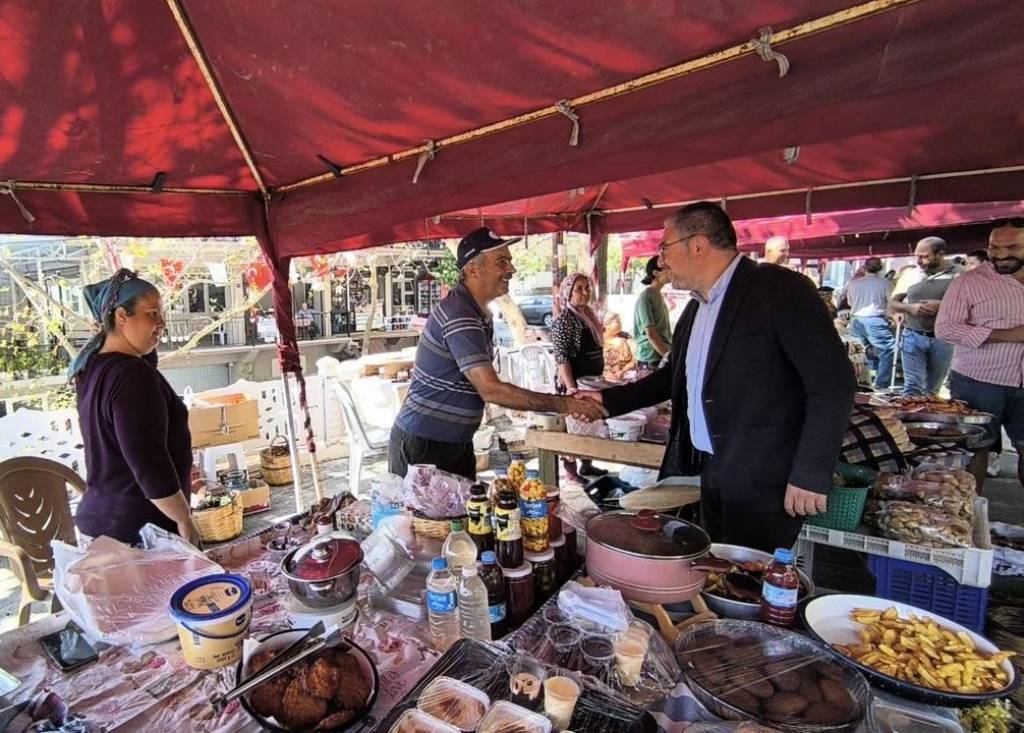 Evrim Karakoz, Germencik Selatin Mahallesi'nde Halkla Buluştu