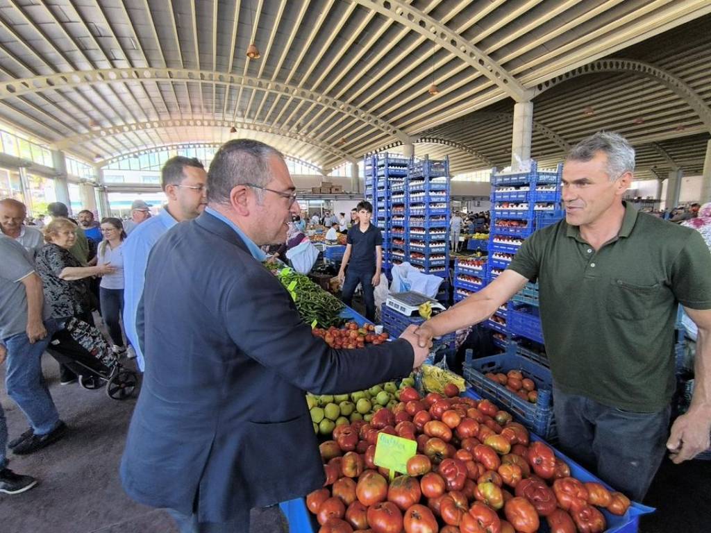 Aydın Milletvekili Evrim Karakoz Kuyucak'ta Esnaf ve Vatandaşlarla Buluşturdu