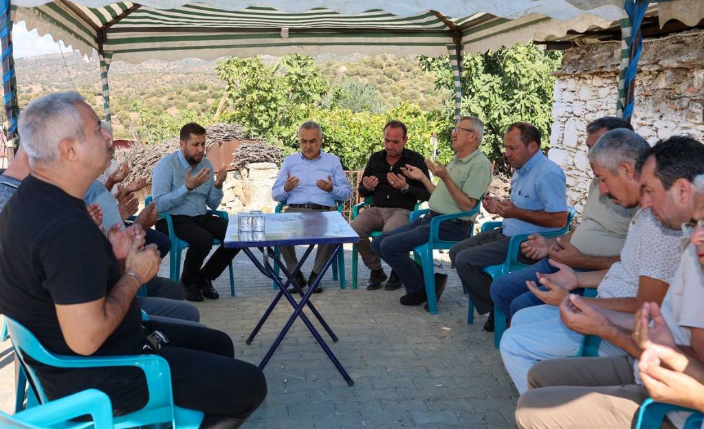 Mustafa Savaş'tan Çine Şoförler ve Otomobilciler Esnaf Odası Başkanı'na Taziye Ziyareti