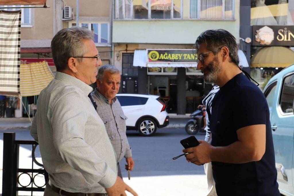 Nazilli Belediye Başkanı Ertuğrul Tetik, Balık Pazarında Esnafla Buluştu