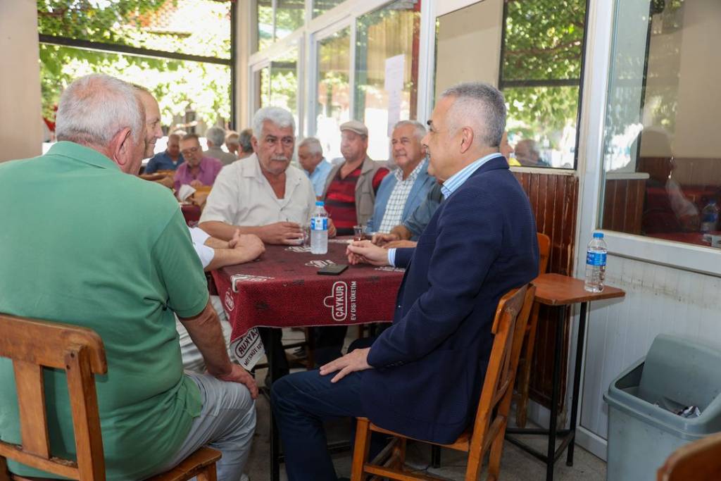 Mustafa Savaş, Efeler'de Hemşehrileriyle Buluştu