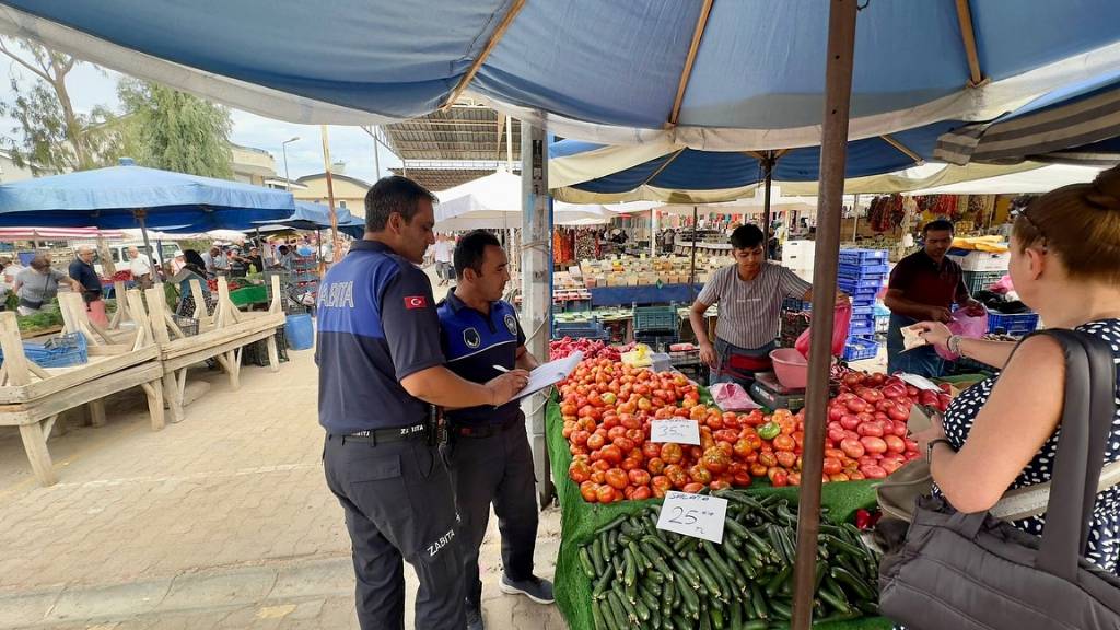 Didim Belediyesi Semt Pazarlarında Denetimlerini Sürdürüyor