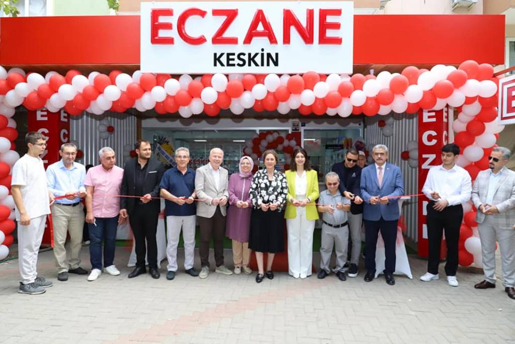 Nazilli'de Keskin Eczanesi Açıldı