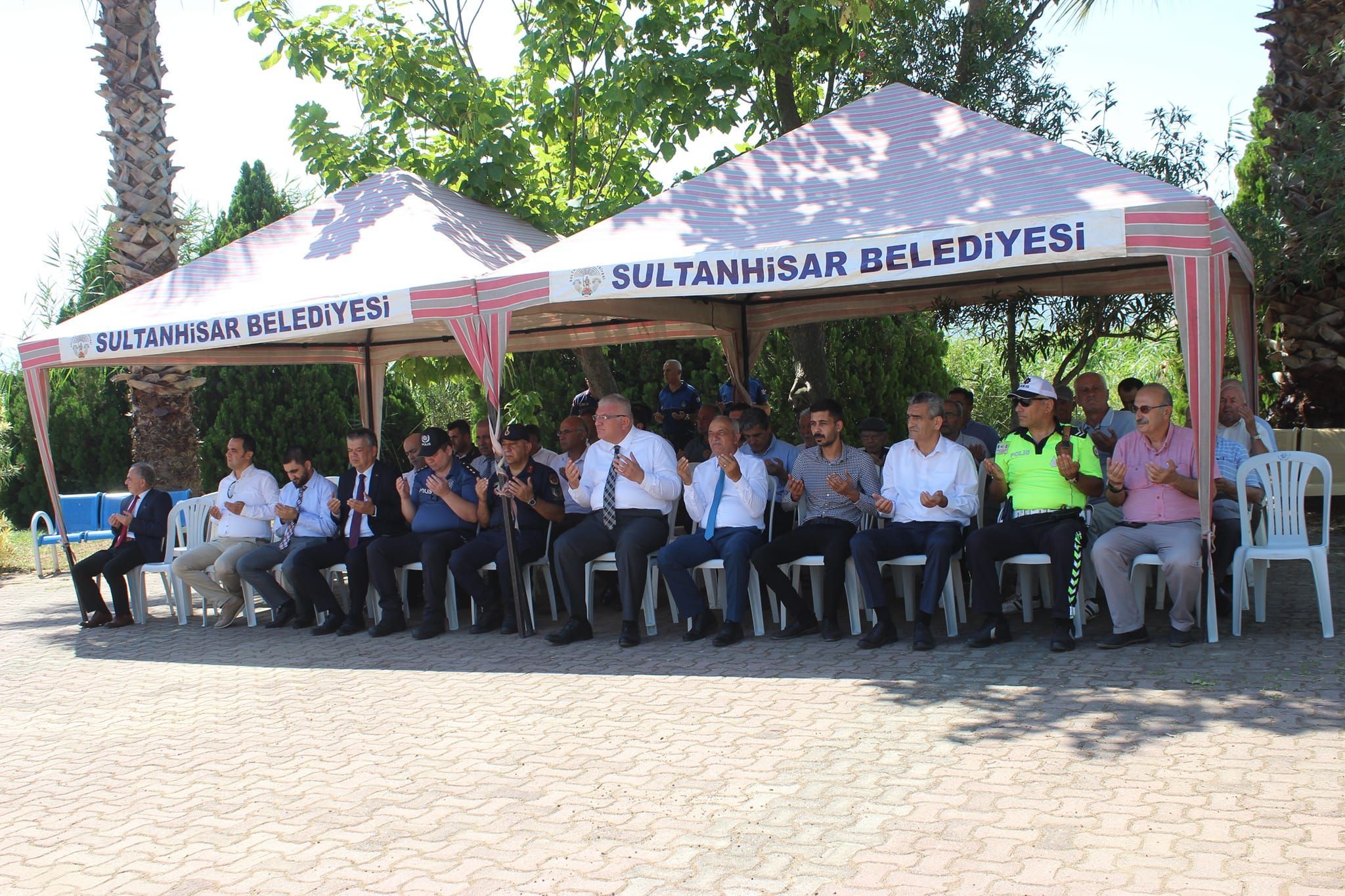 Sultanhisar Belediyesi 15 Temmuz Demokrasi ve Milli Birlik Günü'nü Atça Çomaklı Şehitliği'nde Andı