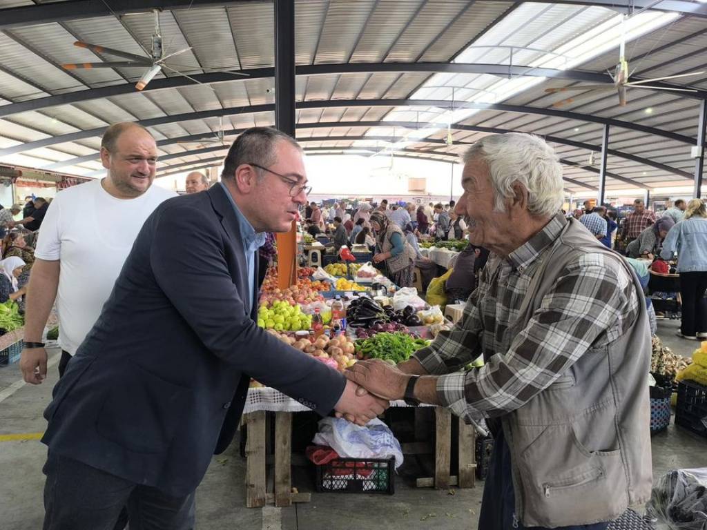 Aydın Milletvekili Evrim Karakoz Bozdoğan'da Esnaf Ziyareti Gerçekleştirdi