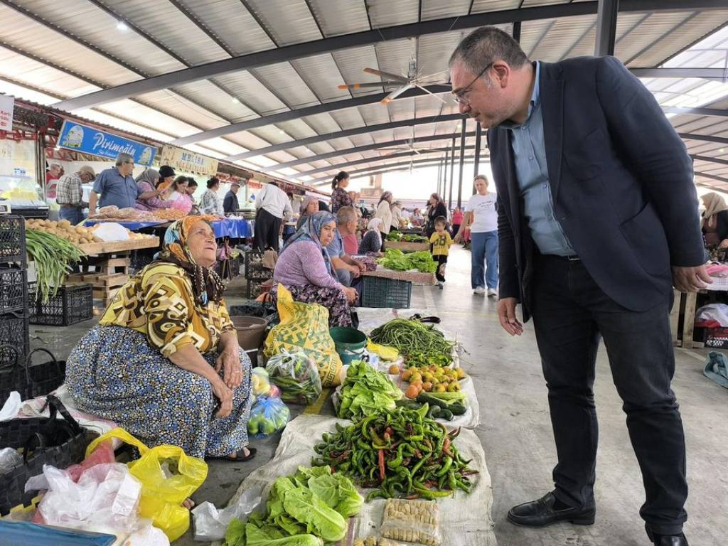 Aydın Milletvekili Evrim Karakoz Bozdoğan'da Esnaf Ziyareti Gerçekleştirdi