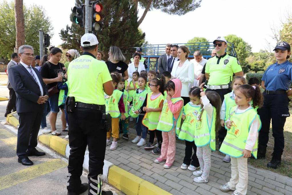 Nazilli Belediyesi'nden Güvenli Trafik Eğitimi