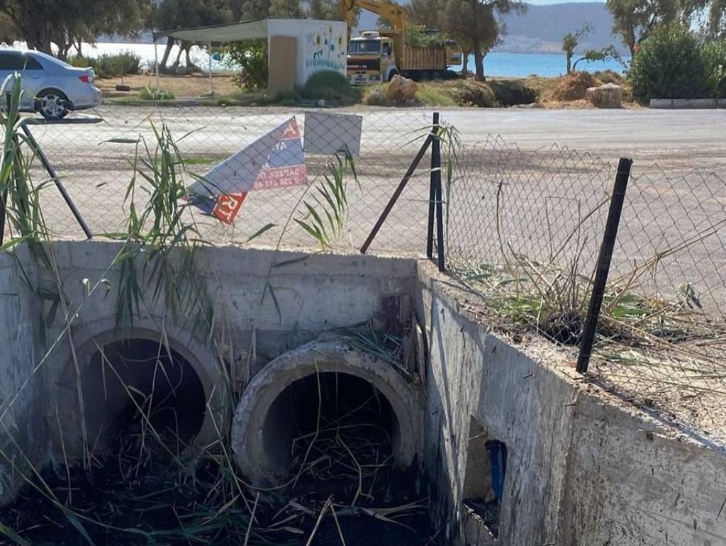 Didim Belediyesi Yağmur Suyu Kanalı Temizleme Çalışmalarını Tamamladı