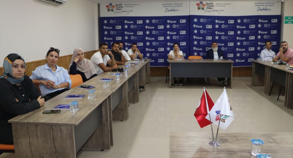 Nazilli Ticaret Odası’ndan İncir Üreticilerine “3 Adımda Nokta Atışı İhracat” Programı