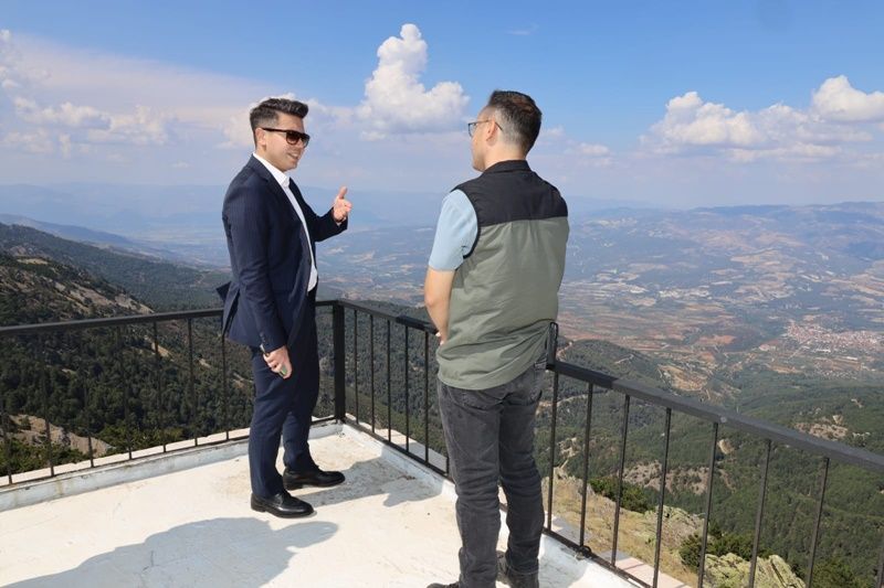 Karacasu Kaymakamı Mehmet GÜNDOĞDU, Orman İşletme Şefi İsmail GÖKSU ile Kahvederesi-Döverbeleni Güzergahında İncelemelerde Bulundu